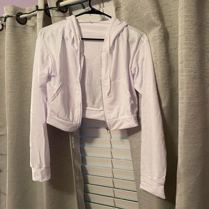 BRAND NEW WHITE CROPPED JACKET